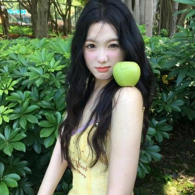 艳谍飘香